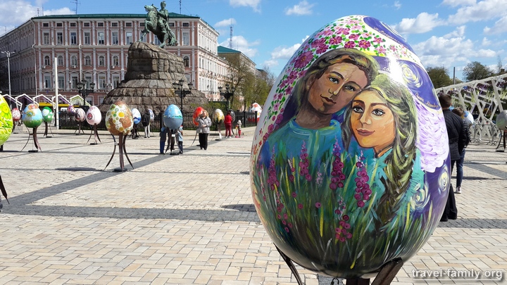 Что посетить в Киеве: Фестиваль писанок 2017 на Софиевской площади в Киеве