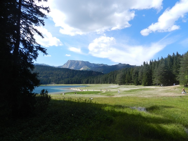 Путешествие и отдых в Черногории: Черное озеро