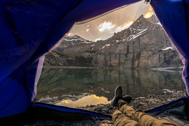 Как правильно выбрать качественную и подходящую палатку?