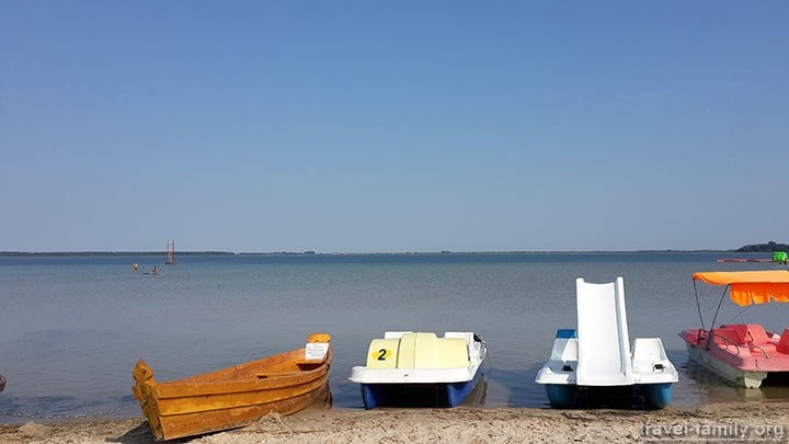 Отдых на Шацких озерах: Прокат катамаров на Свитязе