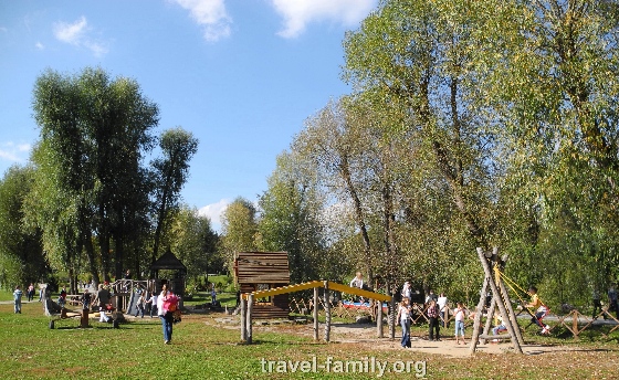 В парке "Феофания" есть где отдохнуть детям