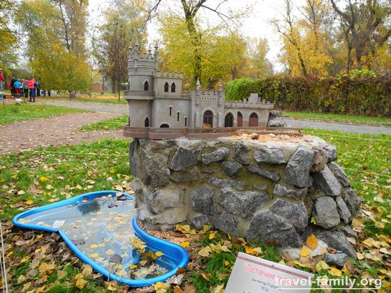 Парк "Киев в миниатюре": ласточкино гнездо