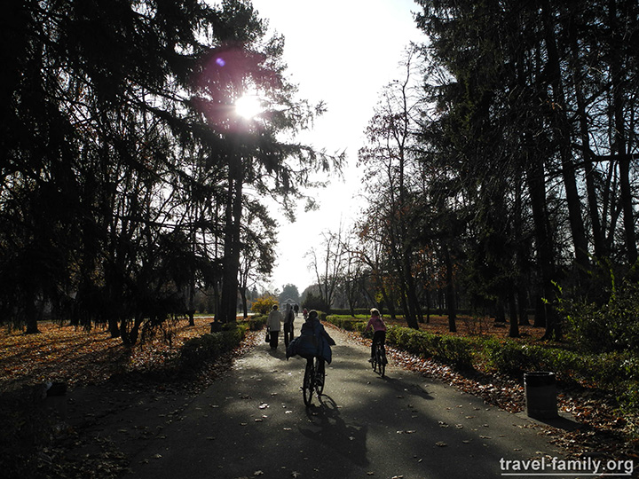 Красивые места для прогулок на велосипедах в Киеве