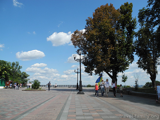 Красивые места Киева: в Мариинском парке