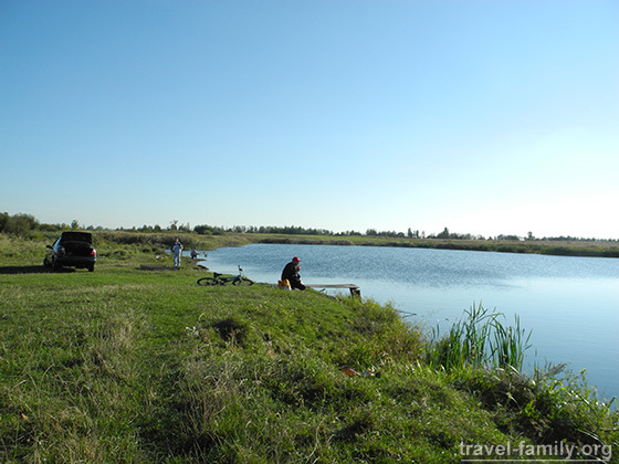 Озеро в селе Приворотье Житомирской области Брусиловского района